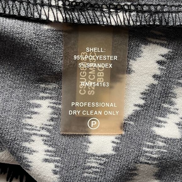 Calvin Klein Black & White Tank Top Size Large - Picture 4 of 11